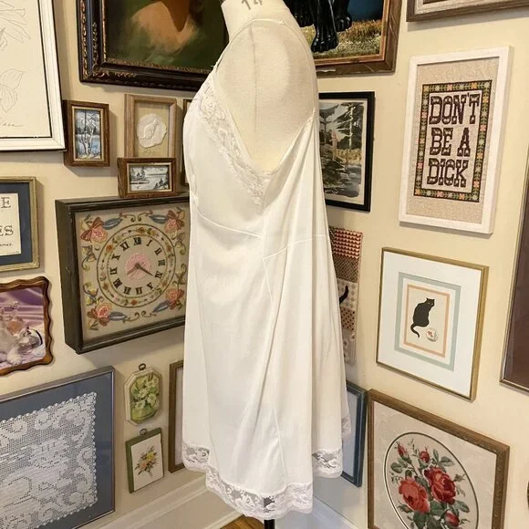 80s Vintage White Slip Dress with Lace Trim & Adjustable Straps Size 4X - Picture 3 of 4